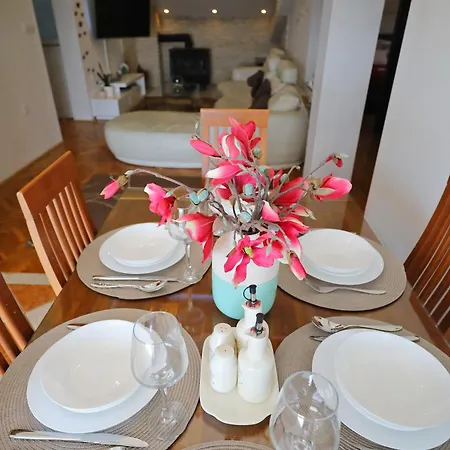 Διαμέρισμα Magic Blue Sky *